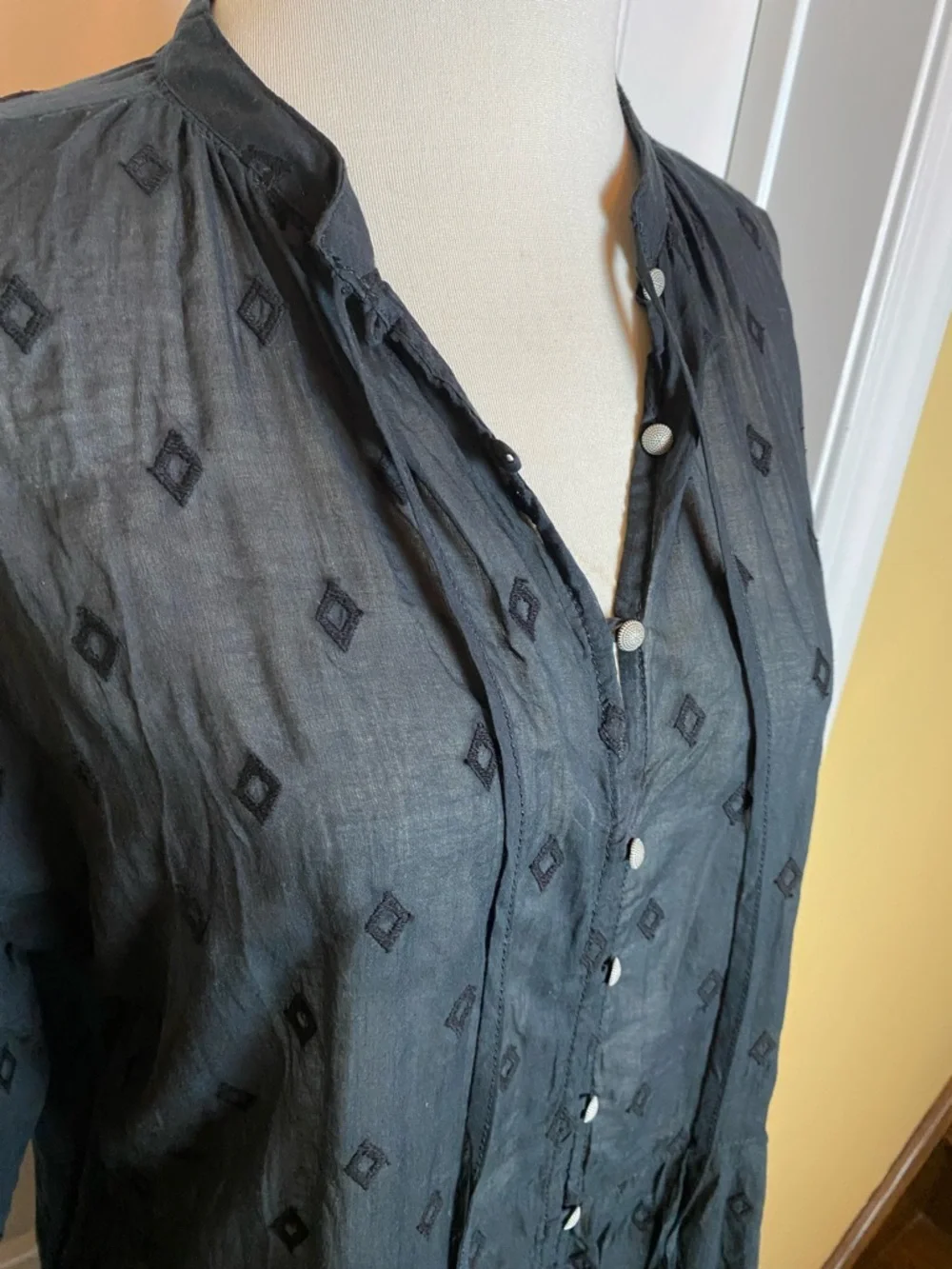 Anthropologie Pilcro Black Tunic Blouse Size M Oversized Tiered Peasant Boho - Picture 3 of 15